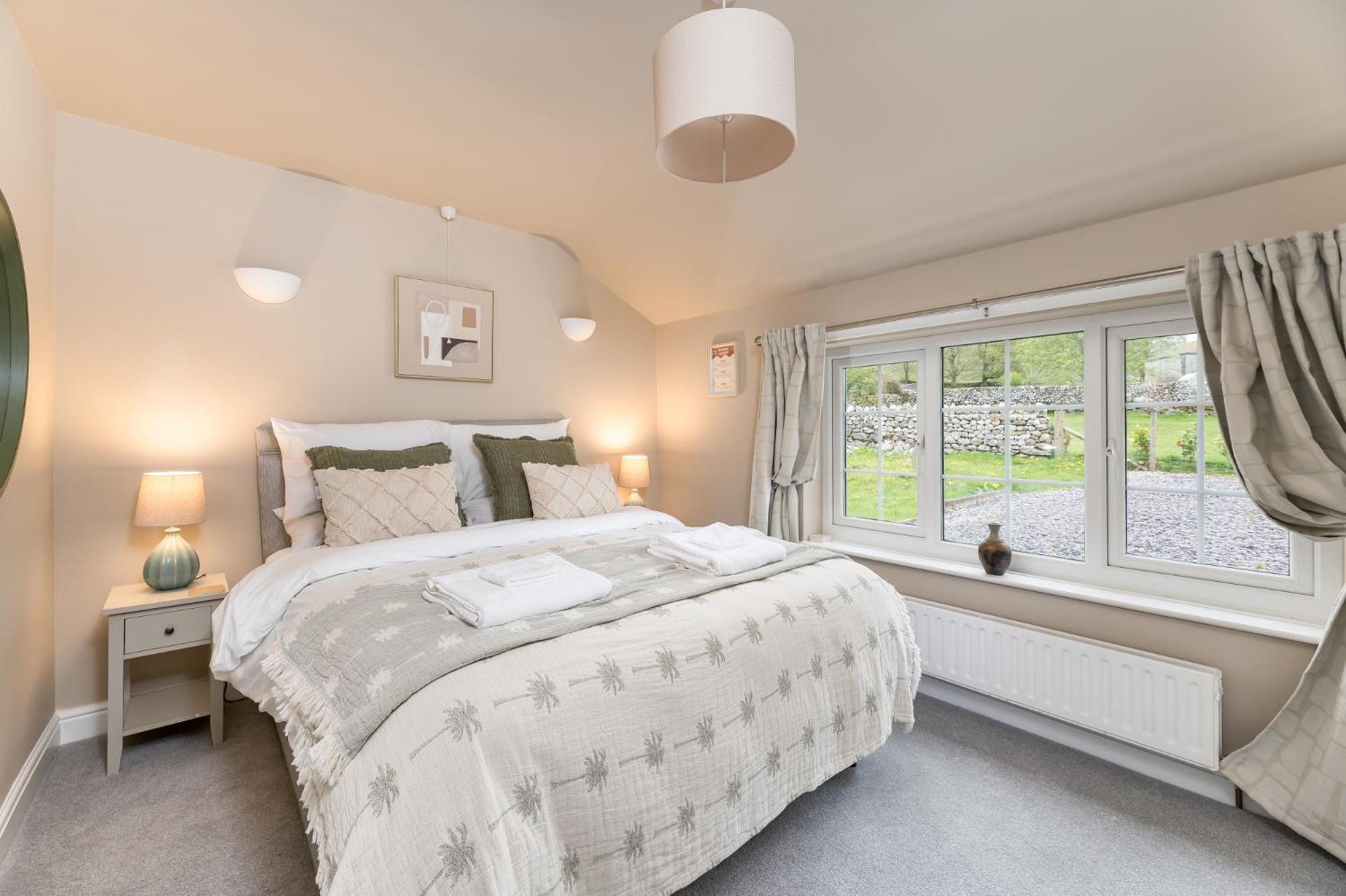 Central Malham, Sleeps 2, Private Hot Tub, Yoga Studio Extérieur photo